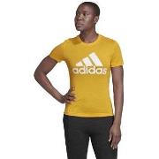 Lyhythihainen t-paita adidas  Badge OF Sport  EU M