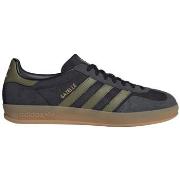 Kengät adidas  Gazelle Indoor JQ8399  44