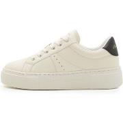 Tennarit EAX  Sneaker  35