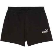 Shortsit & Bermuda-shortsit Puma  684905-01  10 vuotta