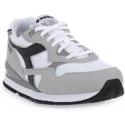 Kengät Diadora  C0341 N92  40