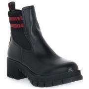 Kengät Buffalo  MARLOW BLACK  39