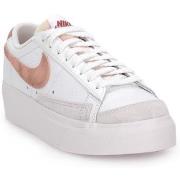 Tennarit Nike  100 BLAZER PLATFORM SUMMIT  40