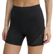 Shortsit & Bermuda-shortsit Reebok Sport  MESH HR BIKE SHORT  EU XS