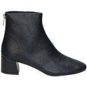 Kengät Corina  M5870  36