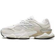 Kengät New Balance  9060 Sea Salt Moonbeam  41 1/2