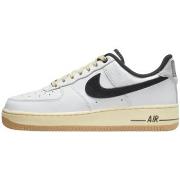Kengät Nike  Air Force 1 '07 LX Low Command Force Summit White Black  ...