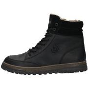 Kengät Bugatti  321AUE5015001000  41