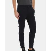 Chino-housut / Porkkanahousut Guess  M4YB33WGB5A  FR 34