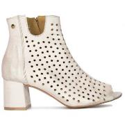 Kengät Maciejka  0542004005  36