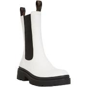 Kengät Guess  -  38