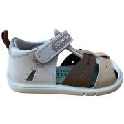 Poikien sandaalit Titanitos  B 500 EVO Sandalia respetuosa Beige  18