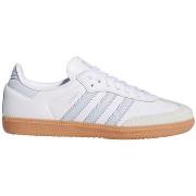 Kengät adidas  IE0877  41 1/3