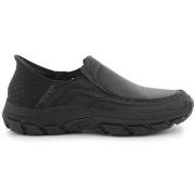 Tennarit Skechers  Slip-ins Respected  41