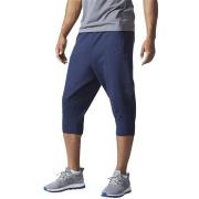 Shortsit & Bermuda-shortsit adidas  S94820  EU S