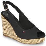 Sandaalit Tommy Hilfiger  ICONIC ELENA SLING BACK WEDGE  37