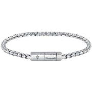 Rannekorut Maserati  jm223atk22  Yksi Koko