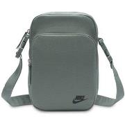 Olkalaukut Nike  TOREBKANIKEDB0456364ZIELONA  Yksi Koko