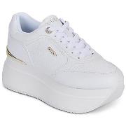 Kengät Guess  CAMRIO  36