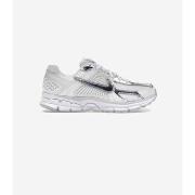 Kengät Nike  Zoom Vomero 5 Chrome Toe (Women's)  42 1/2