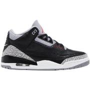 Kengät Nike  Jordan 3 Retro OG Black Cement (2024)  36