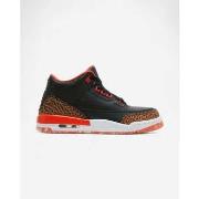 Kengät Nike  Jordan 3 Retro Kumquat (GS)  35 1/2