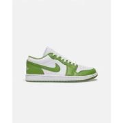 Kengät Nike  Jordan 1 Low Se  38 1/2