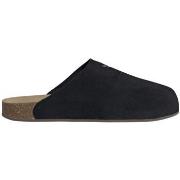 Puukengät adidas  Adimule Slides Core Black Gum  37