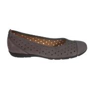 Balleriinat Gabor  44.169.19  40