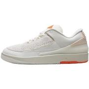 Kengät Nike  2 Retro Low Shelflife  40