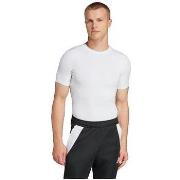 Lyhythihainen t-paita adidas  T-shirt  Techfit  EU S