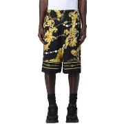 Shortsit & Bermuda-shortsit Versace  Short  EU XXL