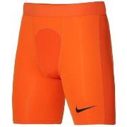 Shortsit & Bermuda-shortsit Nike  Pro Drifit Strike  EU L
