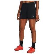 Shortsit & Bermuda-shortsit Under Armour  Ua Challenger Tricot  EU XL