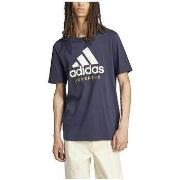 Lyhythihainen t-paita adidas  T-shirt  Juventus Szn Graphic manches co...