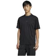 Lyhythihainen t-paita adidas  T-shirt  City Escape ras du cou  EU S
