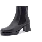 Kengät Piesanto  255505  40