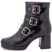 Kengät Piesanto  255507  35