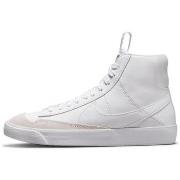 Kengät Nike  Blazer Mid 77 SE GS  37 1/2