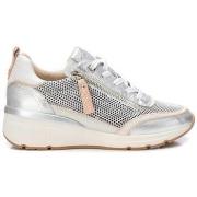 Tennarit Carmela  16228301  36