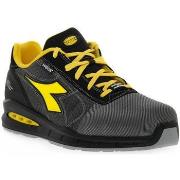 Tennarit Diadora  UTILITY RUN NET AIRBOX  37