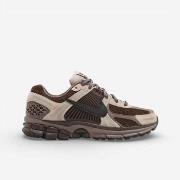 Tennarit Nike  Zoom Vomero 5 Plum Eclipse (Women's)  42