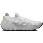 Kengät Nike  Space Hippie 04  49 1/2