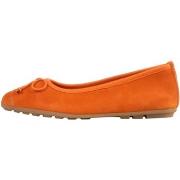 Balleriinat The Divine Factory  277400  36