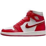Kengät Nike  1 Retro High OG Varsity Red  42