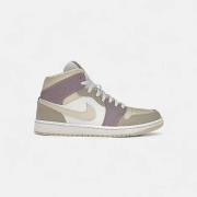Kengät Nike  Jordan 1 Mid Light Orewood Brown Taupe Grey (Women's)  36