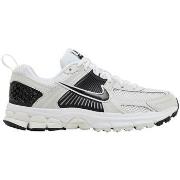 Kengät Nike  Zoom Vomero 5 Metallic Platinum Black (GS)  40