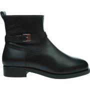 Kengät Tommy Hilfiger  FW0FW08781BDS  37