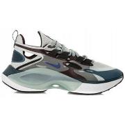 Kengät Nike  Signal  42