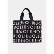 Toalettilaukku / Meikkipussi Liu Jo  2A6026M0300 94111  Yksi Koko